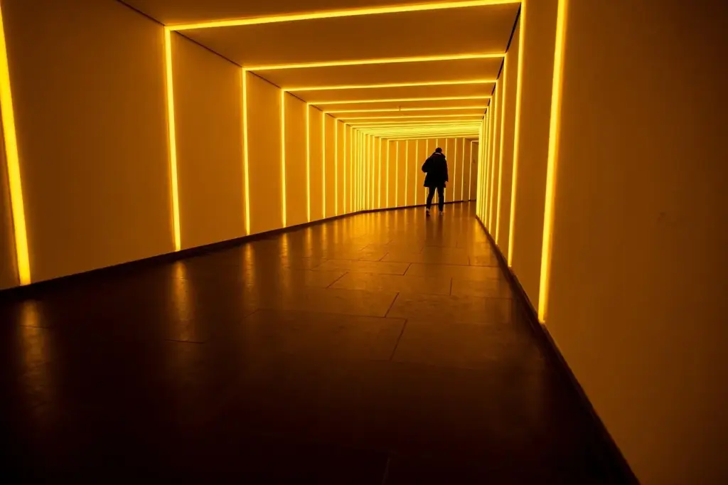 Er cykelruten Baana belyst om aftenen?